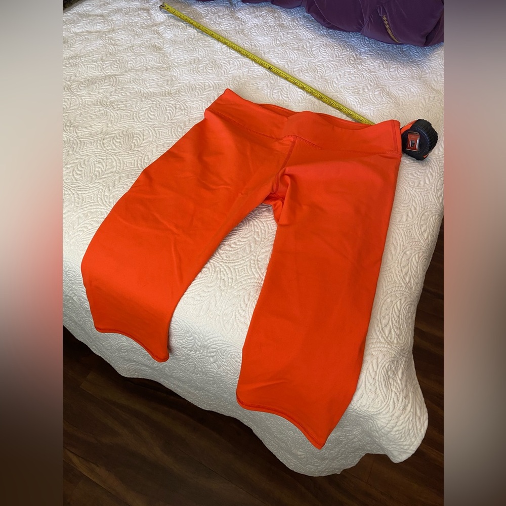 FABLETICS Crop Leggings; orange. - Picture 1 of 7